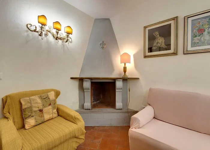 Florentine Style Apartment Florence