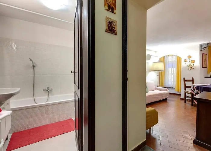Apartment Florentine Style