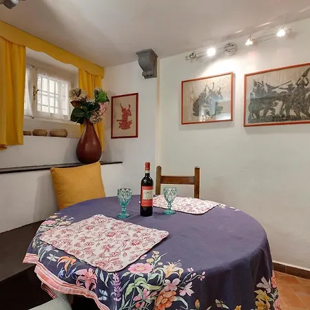 Florentine Style Apartament